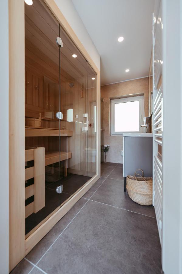 Oddih With Terrace And Private Sauna * Bled